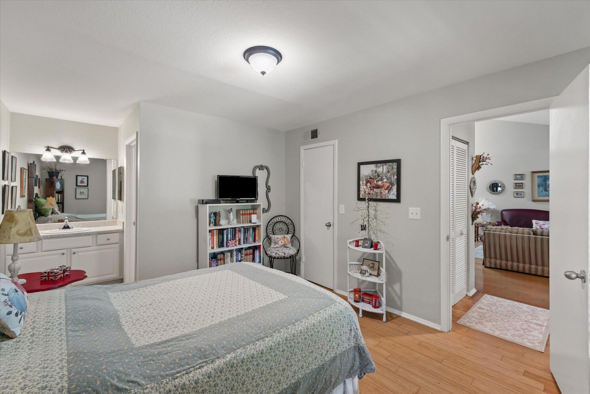 1481 Center Street Photo 23