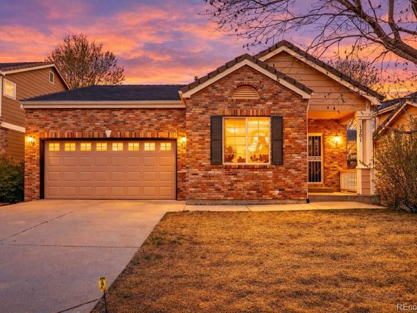 1201 S Fultondale Court, Aurora, CO 80018