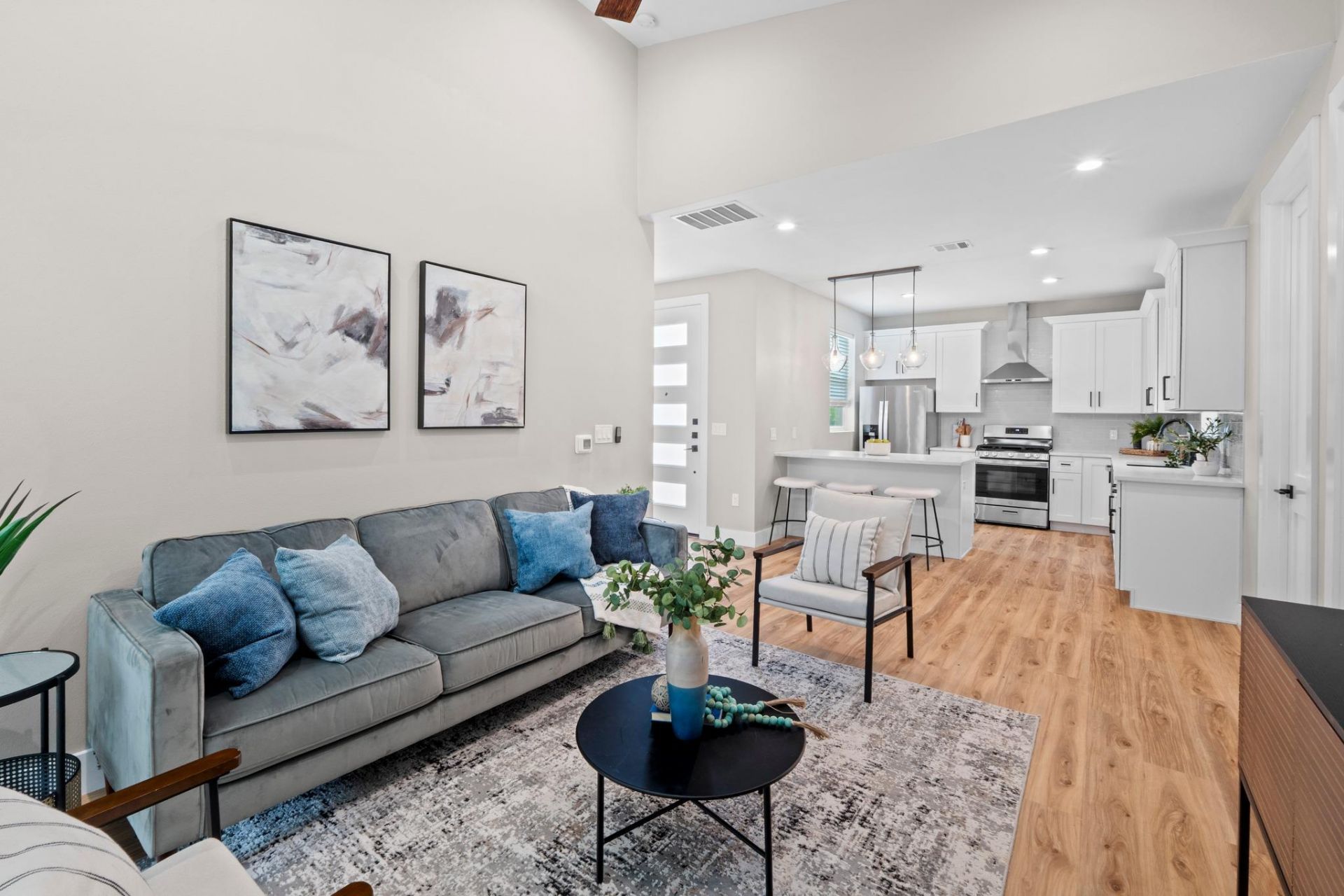 8006 Gault St, Unit 2, Austin, TX 78757 Main Photo