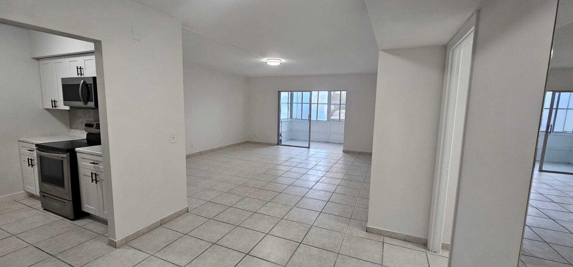 12005 Poinciana Boulevard, Unit 102, Royal Palm Beach, FL 33411 Photo