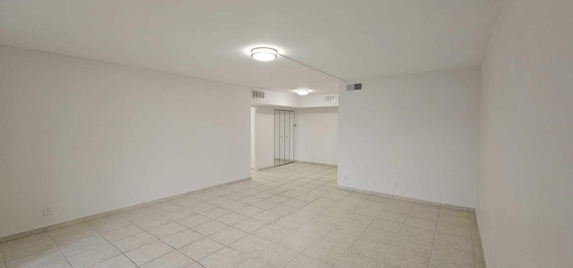 12005 Poinciana Boulevard, Unit 102, Royal Palm Beach, FL 33411 Photo