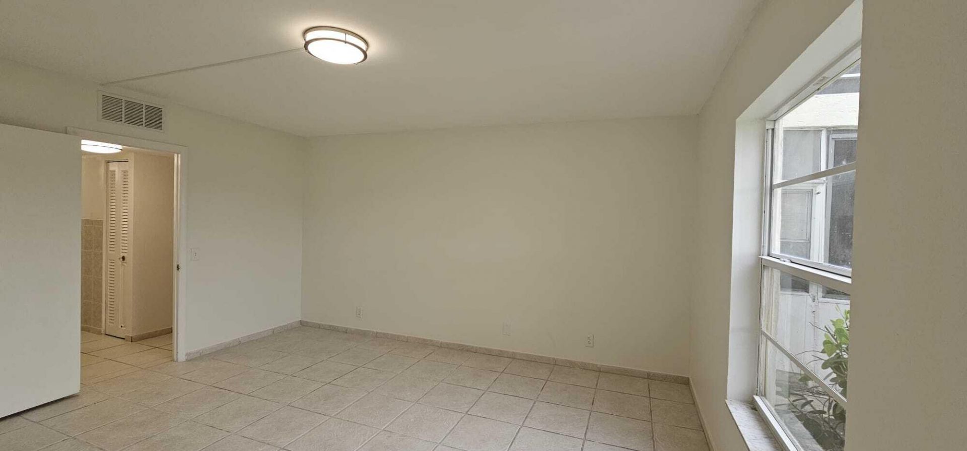 12005 Poinciana Boulevard, Unit 102, Royal Palm Beach, FL 33411 Photo
