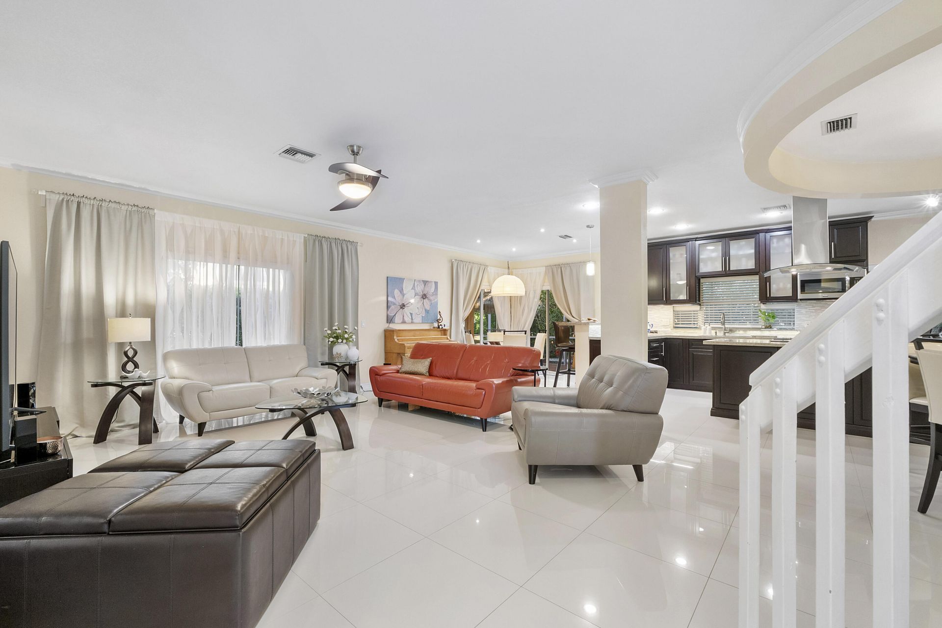 11377 Lakeview Drive, Coral Springs, FL 33071 Photo