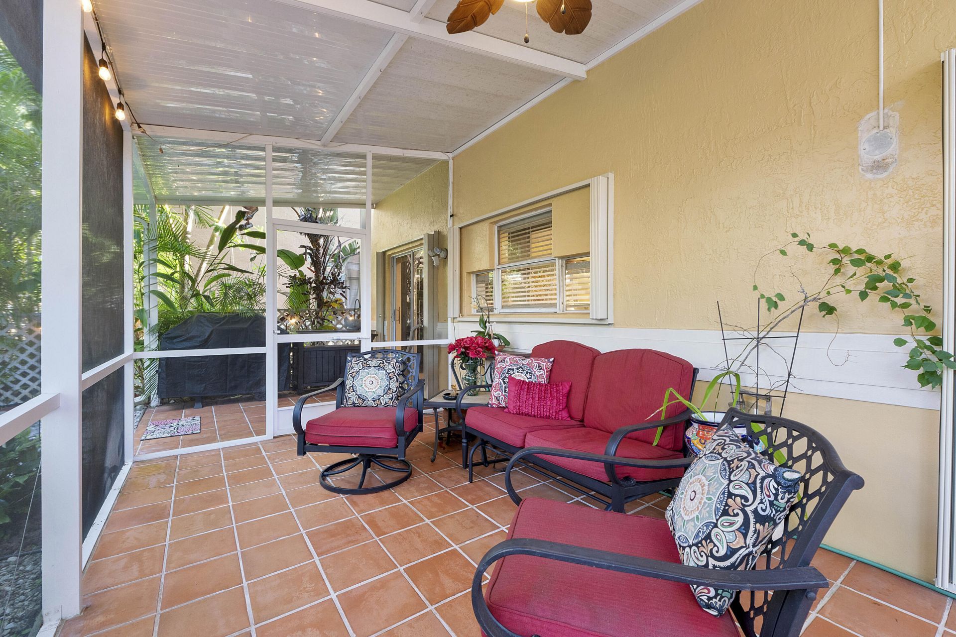 11377 Lakeview Drive, Coral Springs, FL 33071 Photo