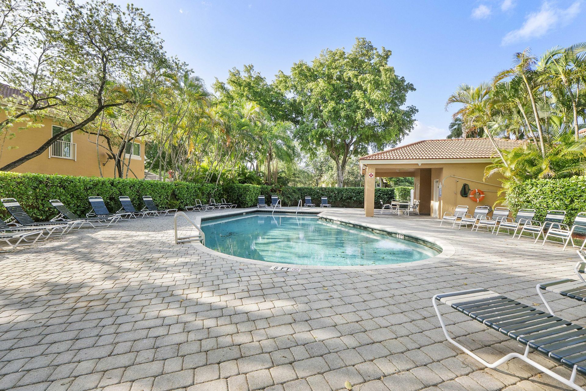 11377 Lakeview Drive, Coral Springs, FL 33071 Photo