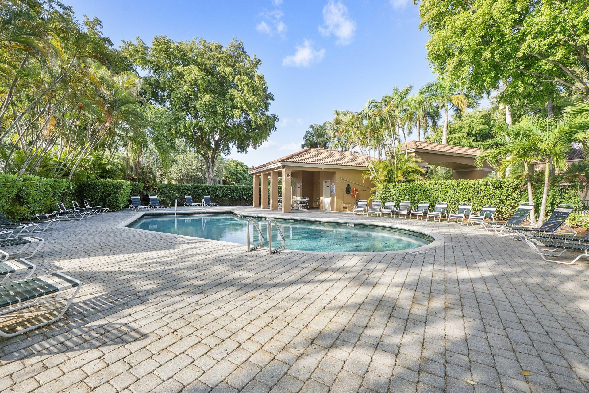 11377 Lakeview Drive, Coral Springs, FL 33071 Photo