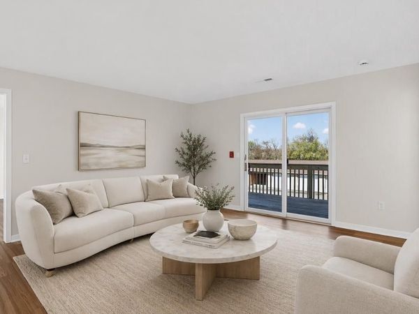 1011 2nd Street, Unit 4, Delavan, WI 53115