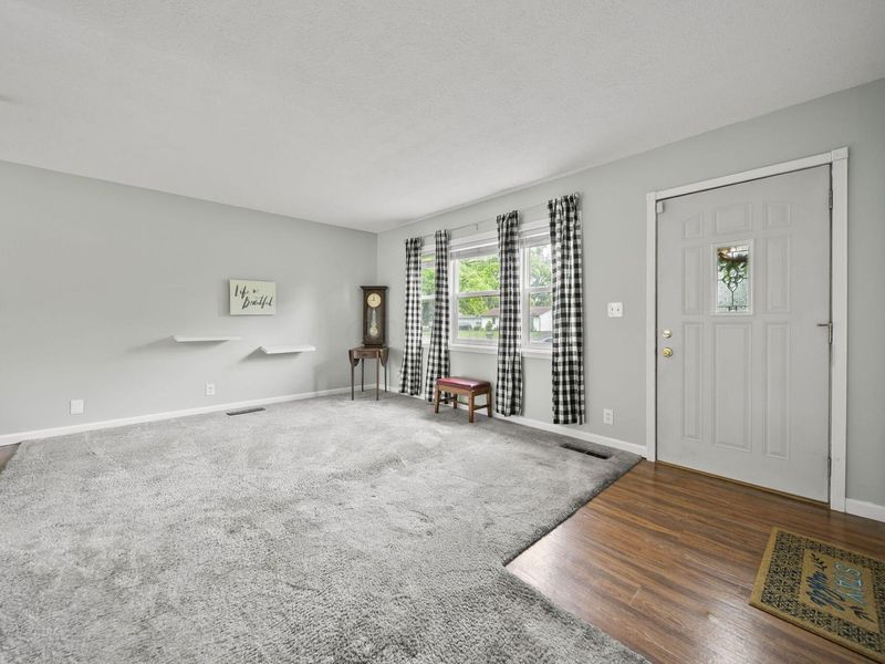 7349 Victoria Court, Reynoldsburg, OH 43068 Photo 10