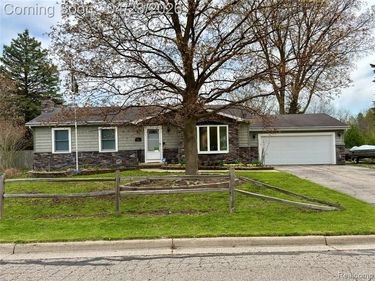 5934 Montebello Avenue, Meridian Twp, MI 48840