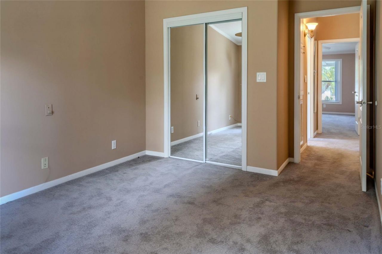 8410 Castle Garden Road, Palmetto, FL 34221 Photo