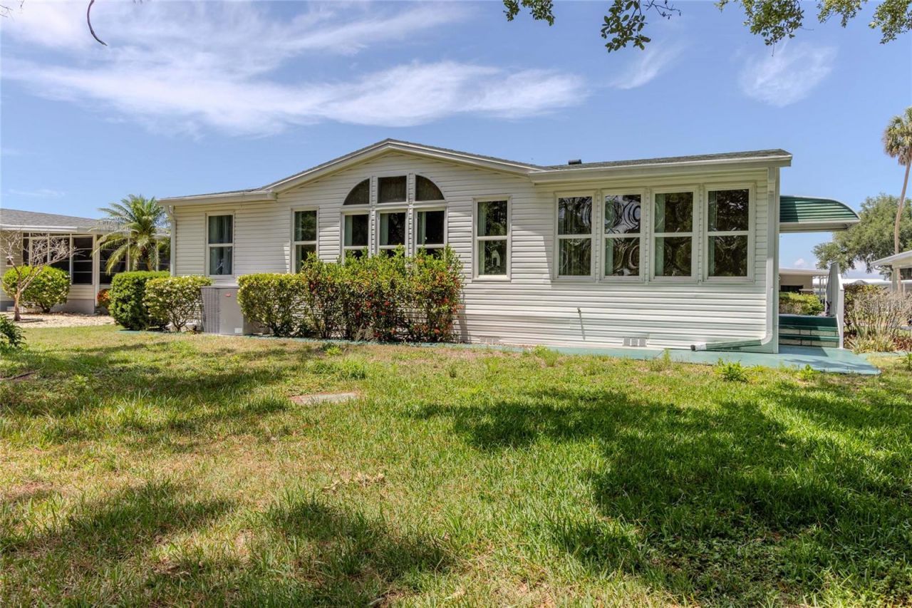 8410 Castle Garden Road, Palmetto, FL 34221 Photo