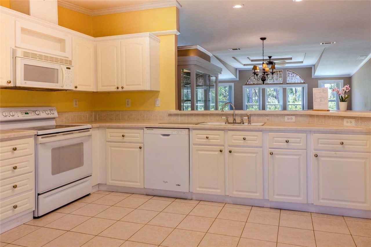 8410 Castle Garden Road, Palmetto, FL 34221 Photo