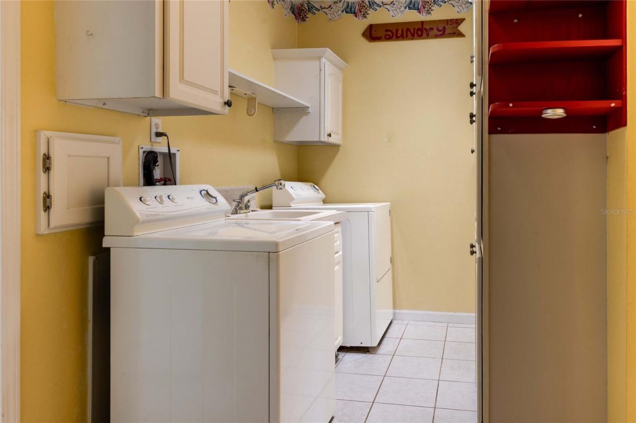 8410 Castle Garden Road, Palmetto, FL 34221 Photo