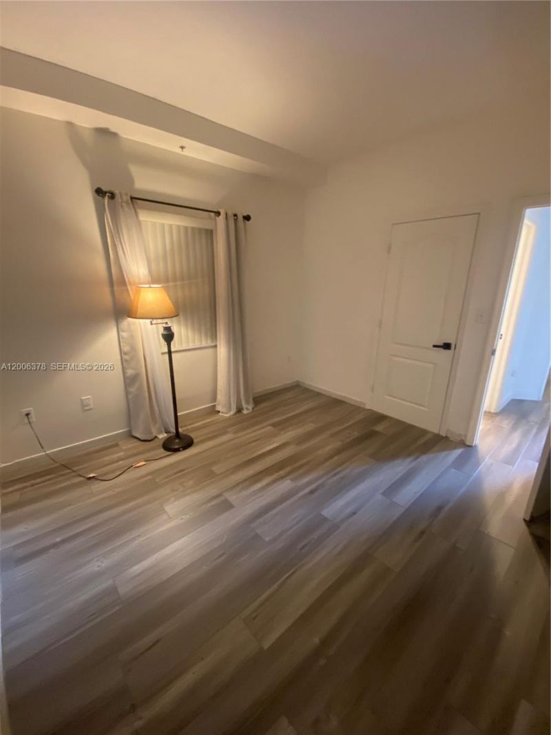 17405 NW 75th Pl , Unit 107, Hialeah, FL 33015 Photo