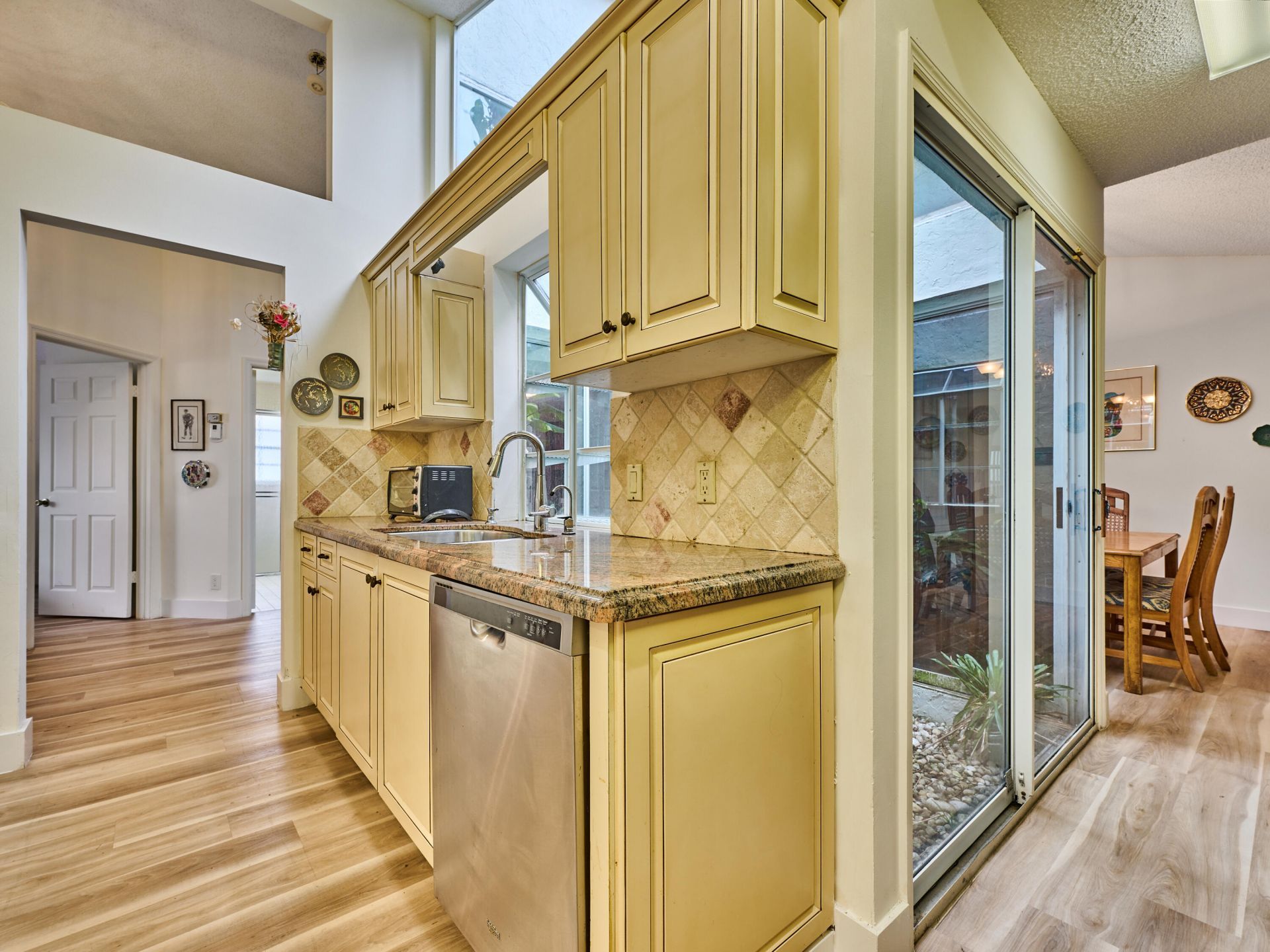 6093 Bay Isles Drive, Boynton Beach, FL 33437 Photo