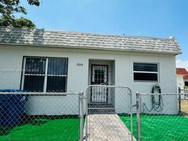 3929 NW 207th St Rd, Miami Gardens, FL 33055