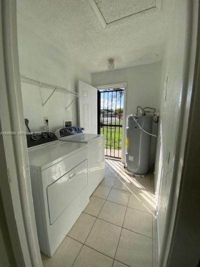 3929 NW 207th St Rd, Miami Gardens, FL 33055 Photo