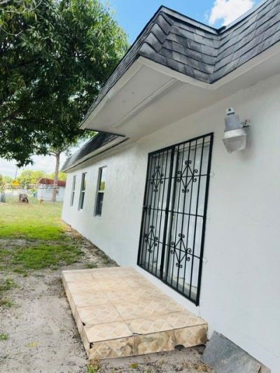 3929 NW 207th St Rd, Miami Gardens, FL 33055 Photo
