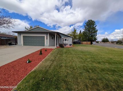 1420 Berry Lane, Gardnerville, NV 89460 Photo