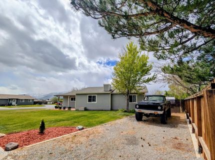 1420 Berry Lane, Gardnerville, NV 89460 Photo