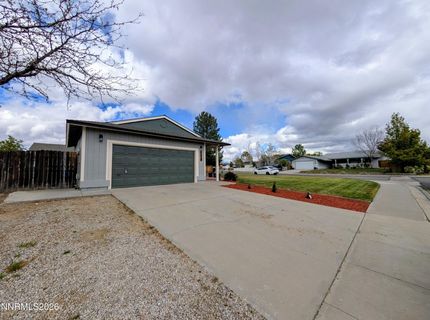 1420 Berry Lane, Gardnerville, NV 89460 Photo