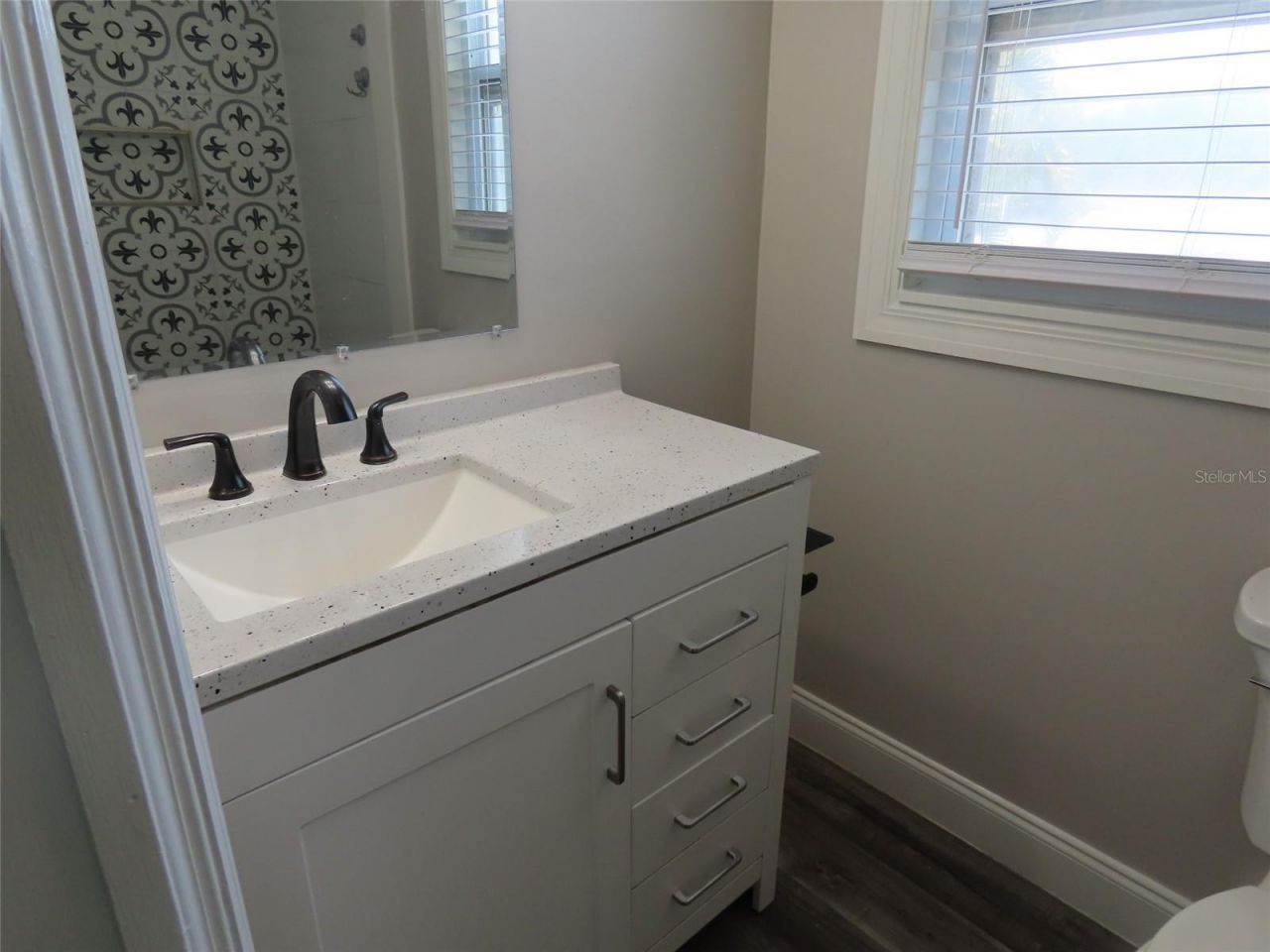 8055 33rd Avenue N, Saint Petersburg, FL 33710 Photo