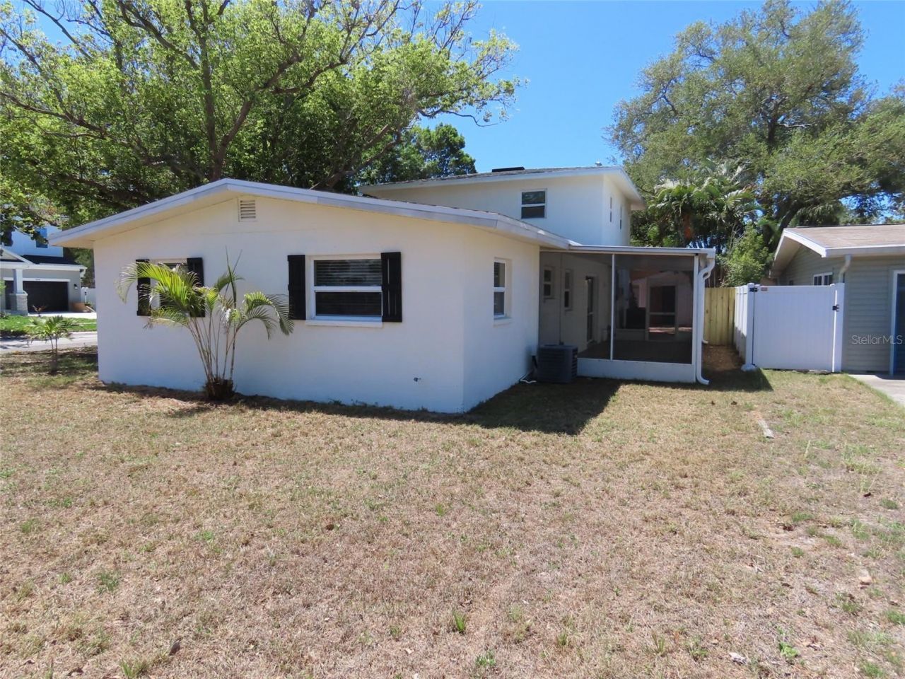 8055 33rd Avenue N, Saint Petersburg, FL 33710 Photo