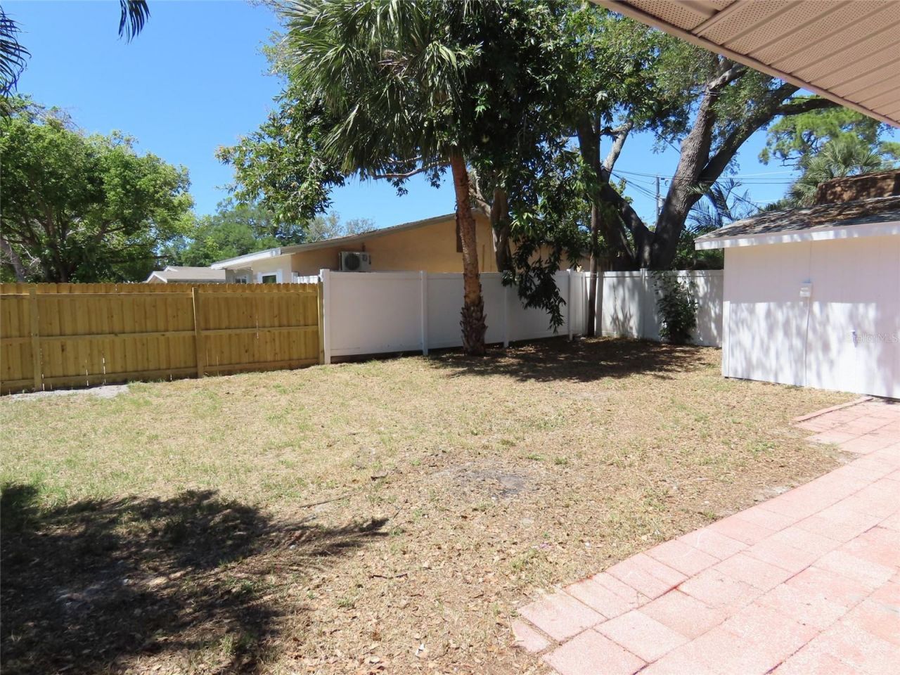 8055 33rd Avenue N, Saint Petersburg, FL 33710 Photo