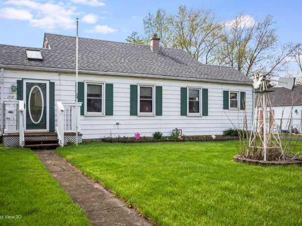 1719 Kelly Avenue , Crest Hill, IL 60403