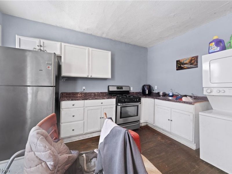 2000 Seymour Avenue, Cleveland, OH 44113 Photo 6