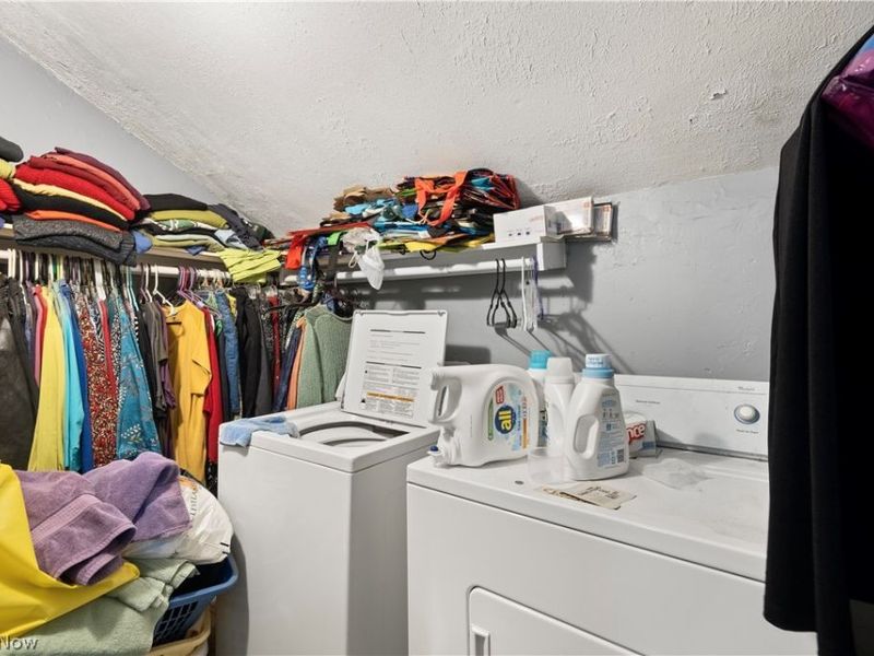 2000 Seymour Avenue, Cleveland, OH 44113 Photo 8