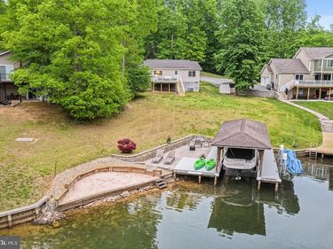 431 WILSON STREET, BUMPASS, VA 23024