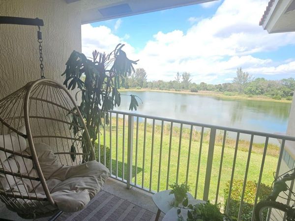 1145 Golden Lakes Boulevard, Unit 725, West Palm Beach, FL 33411