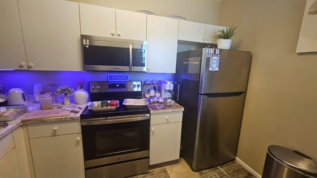 1145 Golden Lakes Boulevard, Unit 725, West Palm Beach, FL 33411 Photo