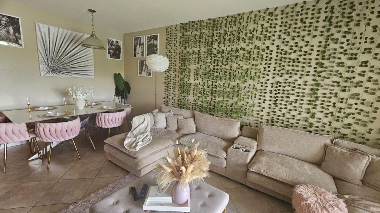 1145 Golden Lakes Boulevard, Unit 725, West Palm Beach, FL 33411 Photo