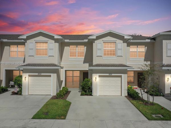 2231 NW Treviso Cir , Port St. Lucie, FL 34986