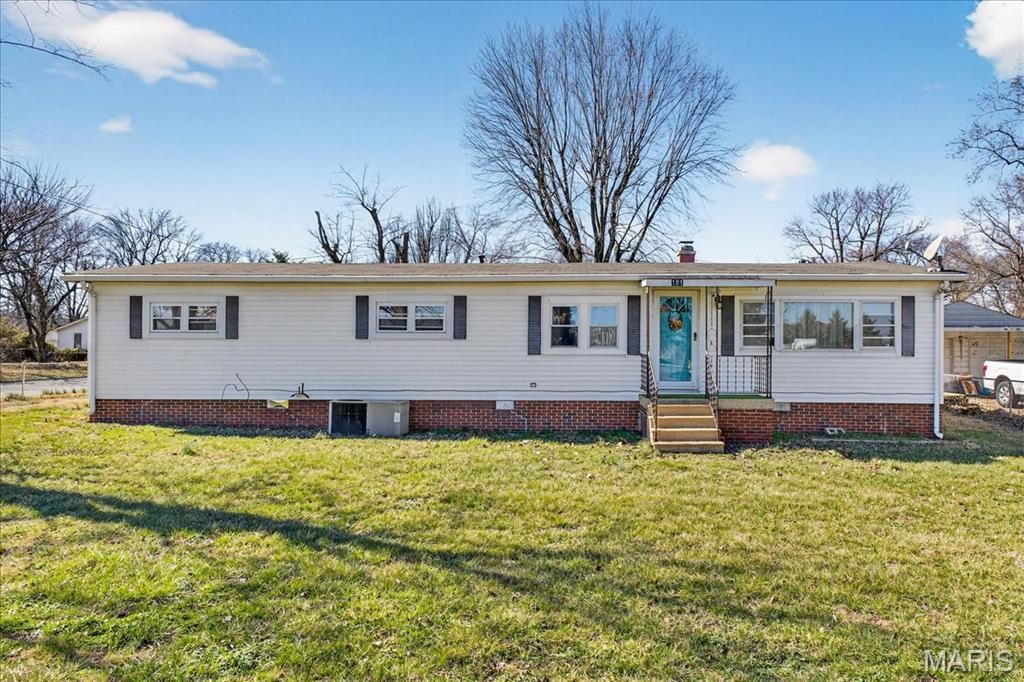 101 N Ruby Lane , Fairview Heights, IL 62208 Main Photo