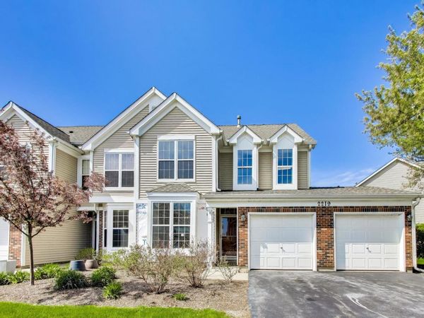 2219 Rossiter Parkway , Plainfield, IL 60586