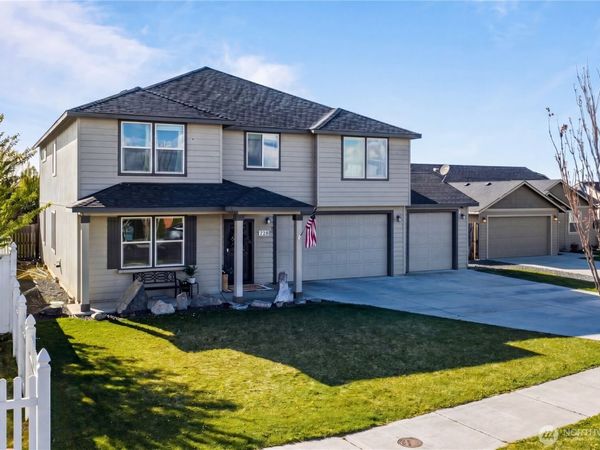 728 S Lakeland, Moses Lake, WA 98837