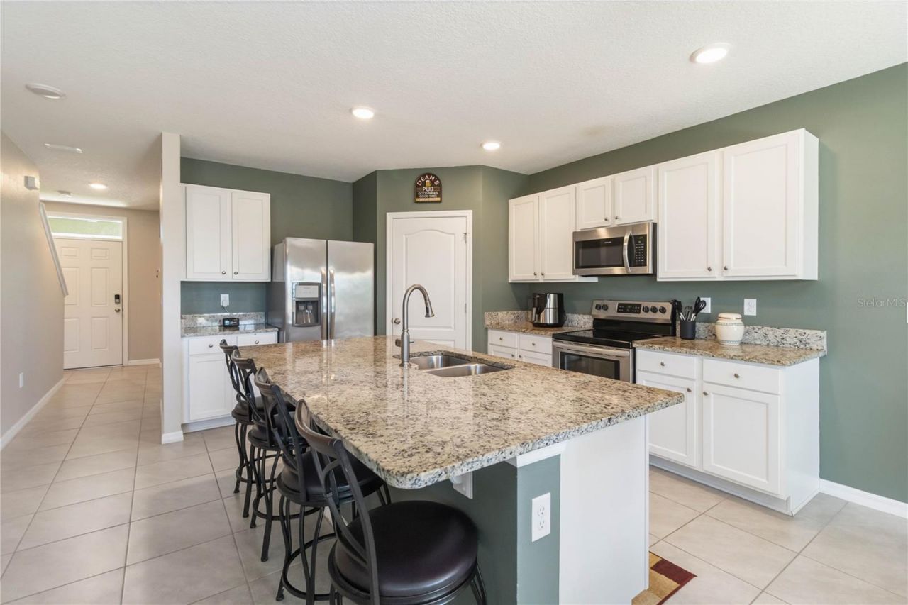 2464 White Poppy Drive, Kissimmee, FL 34747 Photo
