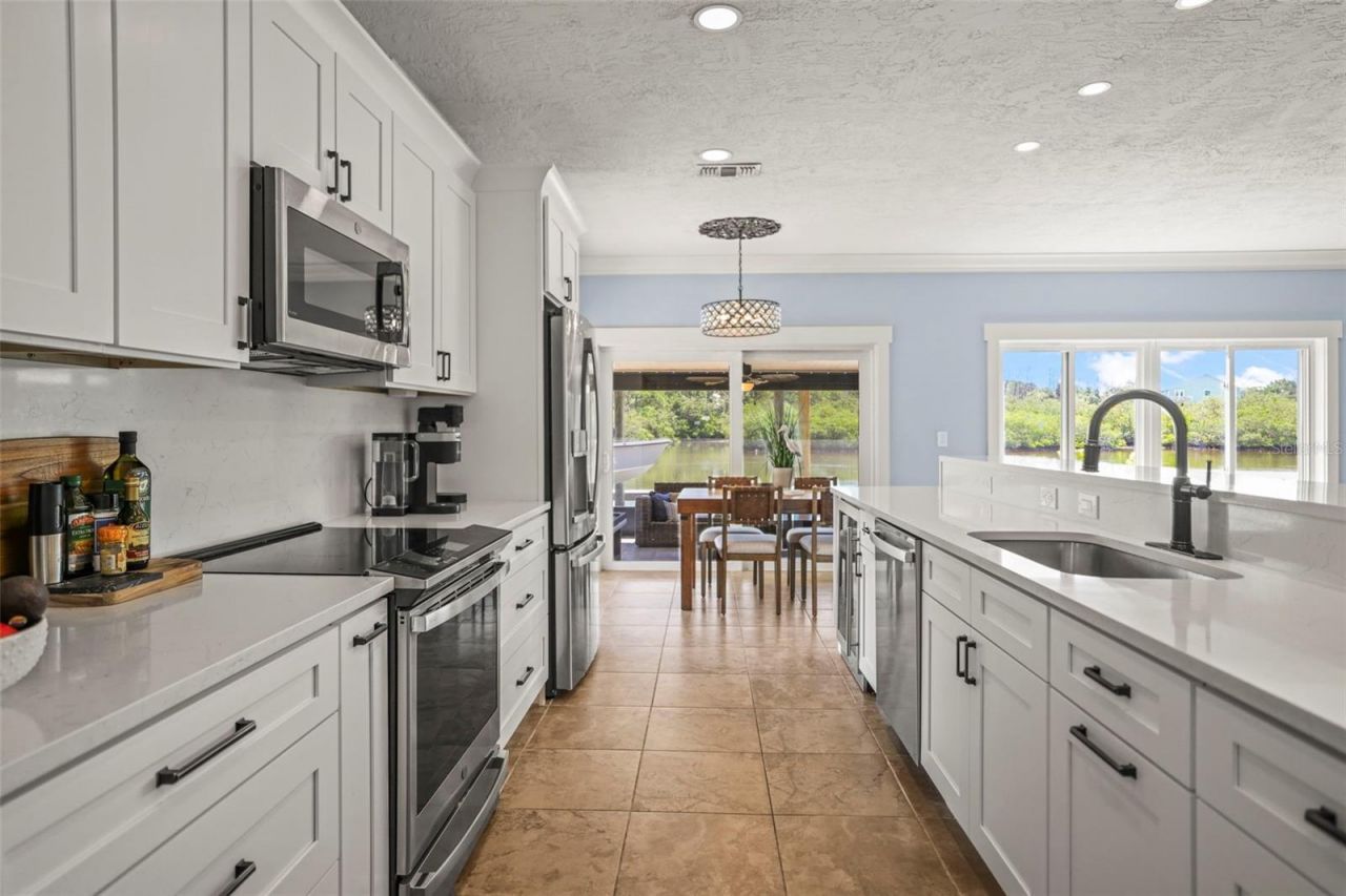 412 Orchid Lane , Palm Harbor, FL 34683 Photo