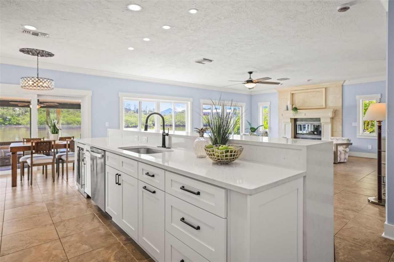 412 Orchid Lane , Palm Harbor, FL 34683 Photo