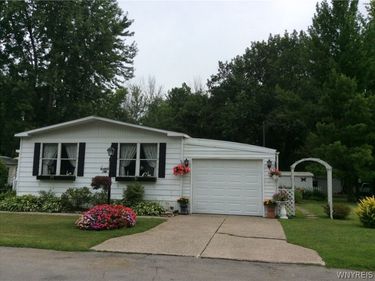 64 Aspen Street, Akron, NY 14001