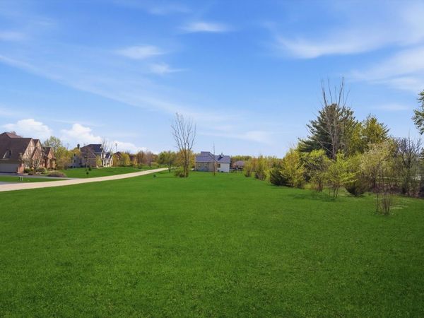 8875 Belfield Road , Lakewood, IL 60014