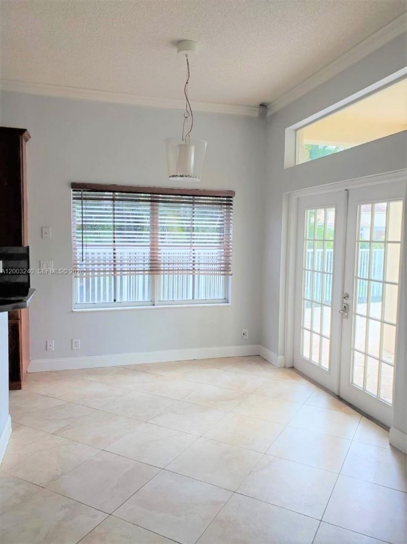 777 Tanglewood Cir, Weston, FL 33327 Photo