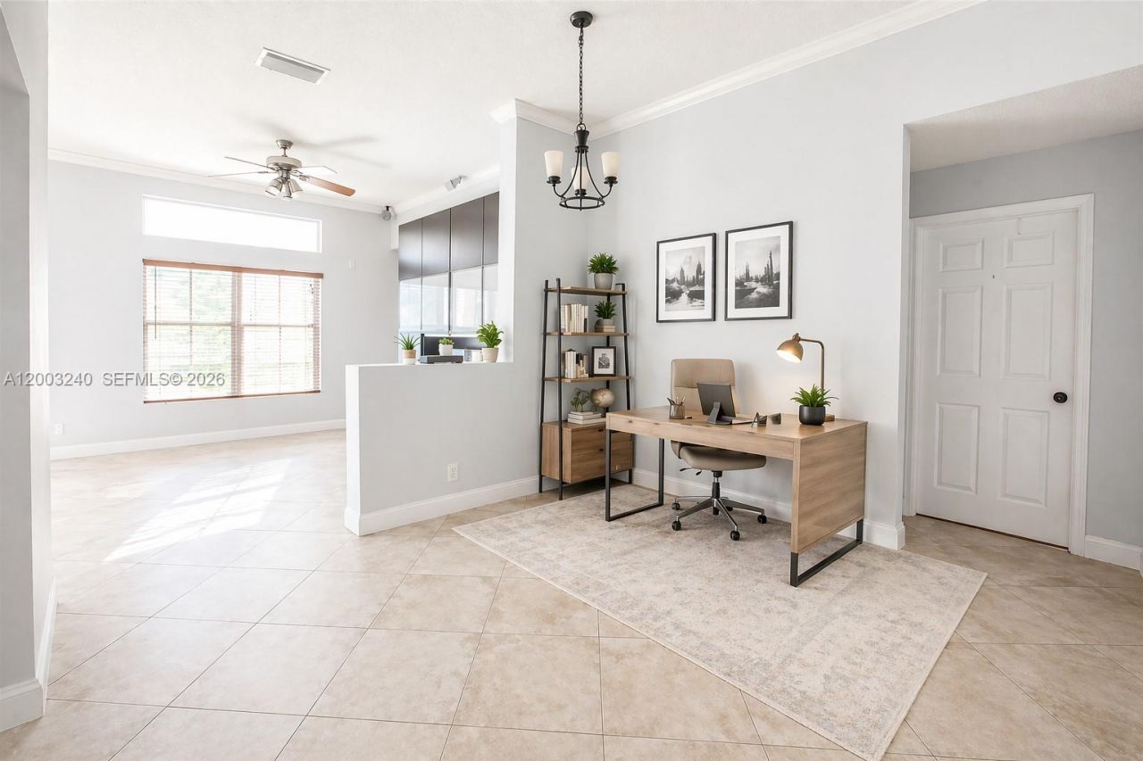 777 Tanglewood Cir, Weston, FL 33327 Photo
