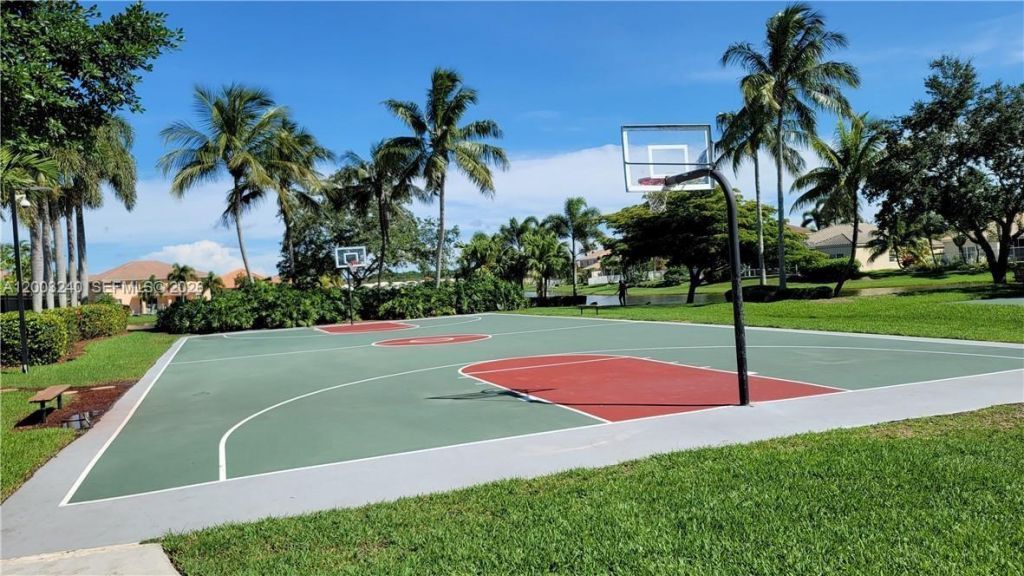 777 Tanglewood Cir, Weston, FL 33327 Photo