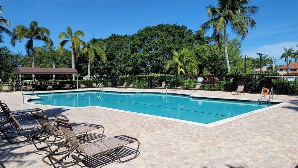 777 Tanglewood Cir, Weston, FL 33327 Photo