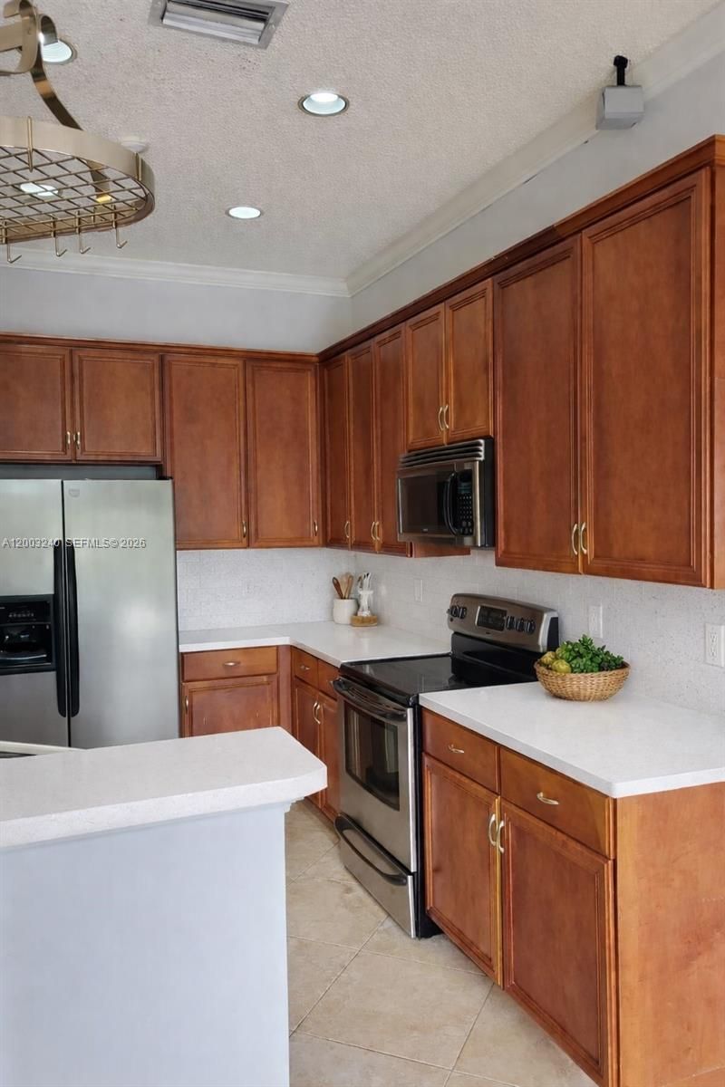 777 Tanglewood Cir, Weston, FL 33327 Photo