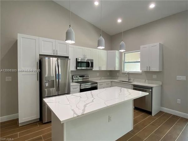 Lehigh Acres, FL 33973